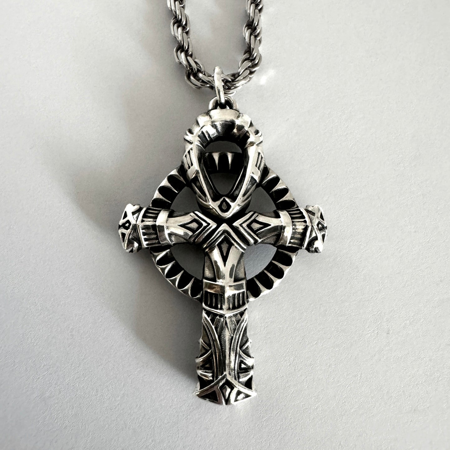 Radiant Ankh