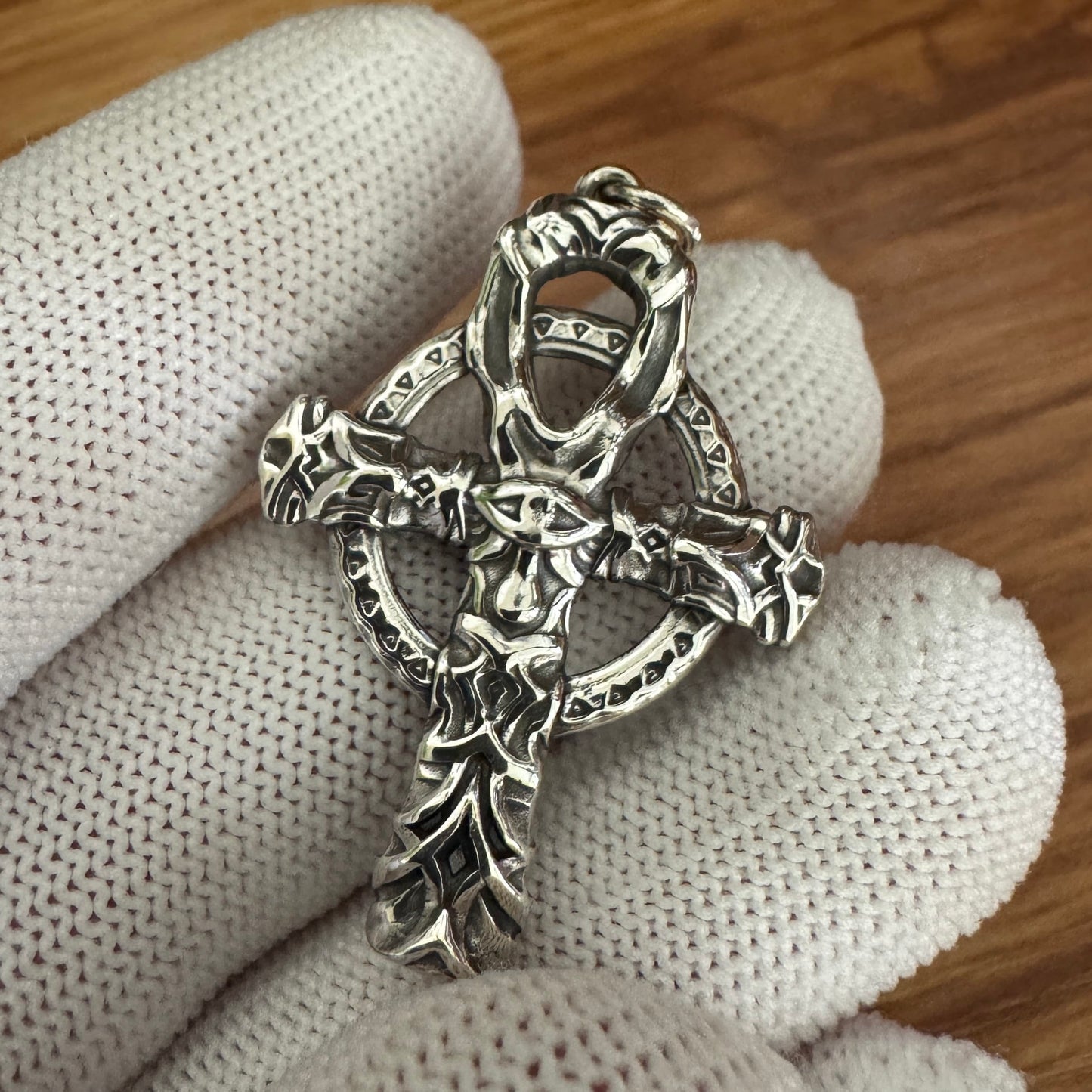 Radiant Ankh (Minimal Flaws)
