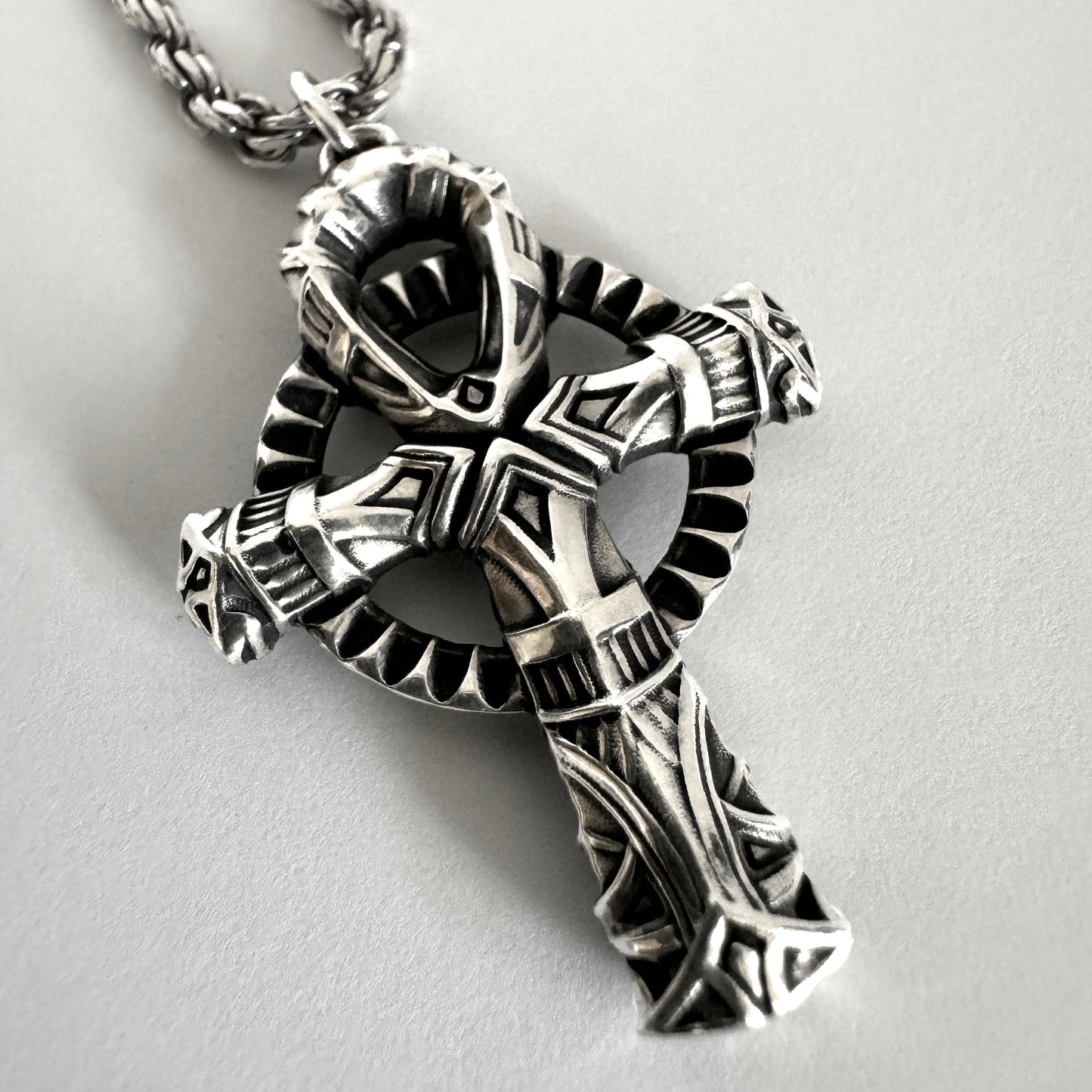 Radiant Ankh